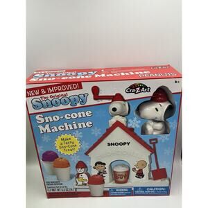 Cra-Z-Art Peanuts The Original Snoopy Sno-Cone Machine NEW UNUSED